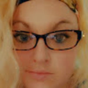 Meet your Posher, Denielle